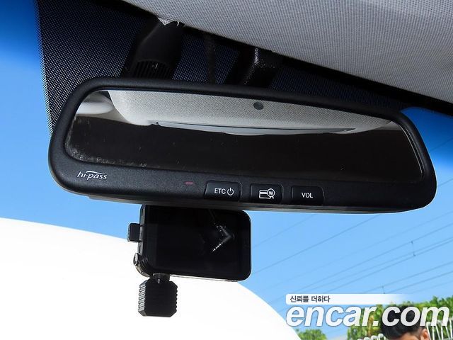 Hyundai Ioniq Hybrid Q 2016 — фото 20