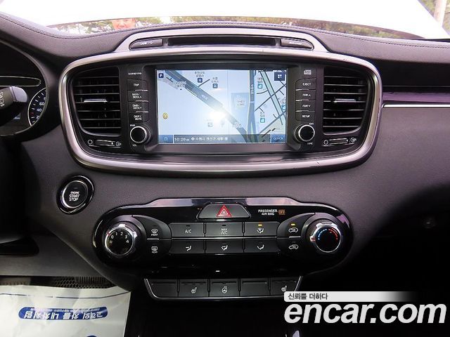 Kia Sorento Diesel 2.0 2WD Luxury 2016 — фото 18