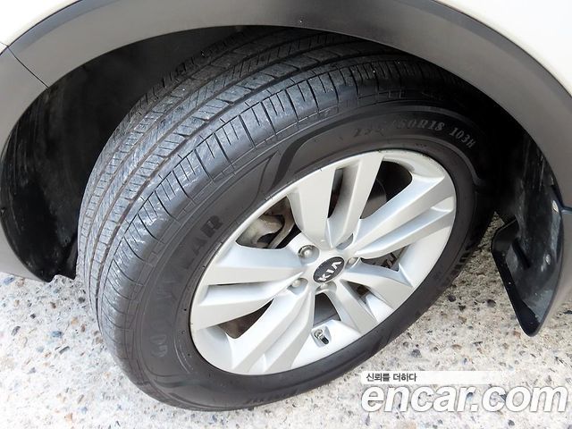 Kia Sorento Diesel 2.0 2WD Luxury 2016 — фото 24
