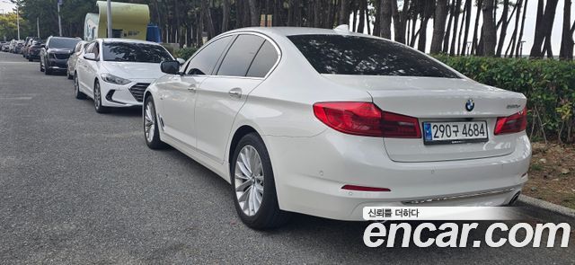 BMW 5 Series (G30) 520d Luxury Special Edition 2018 — фото 2