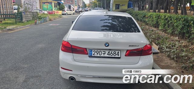 BMW 5 Series (G30) 520d Luxury Special Edition 2018 — фото 4