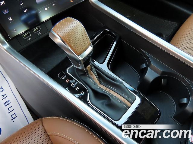 KG Mobility (SsangYong) Torres Gasoline 1.5 2WD T7 2024 — фото 10