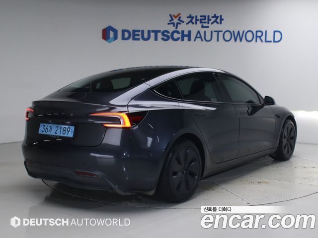 Tesla Model 3 RWD 2025 — фото 2