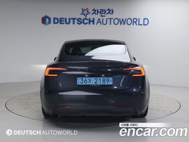Tesla Model 3 RWD 2025 — фото 4