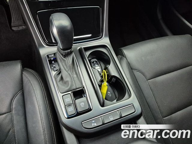 Hyundai Grandeur (IG) 2.4 Premium 2019 — фото 8