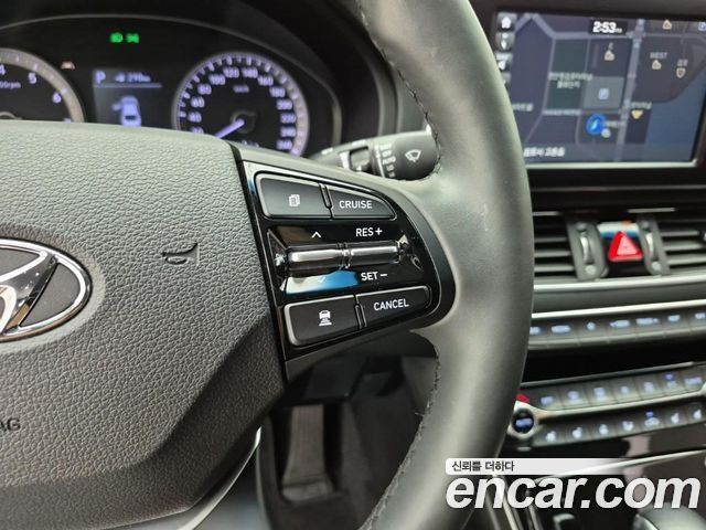 Hyundai Grandeur (IG) 2.4 Premium 2019 — фото 19