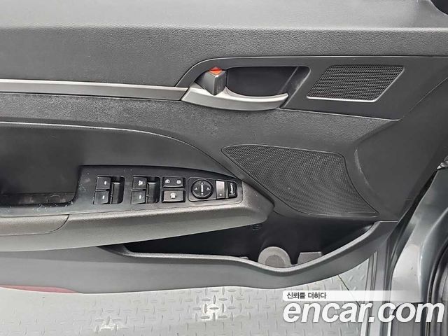Hyundai Avante (AD) 1.6 GDI Modern special 2017 — фото 19