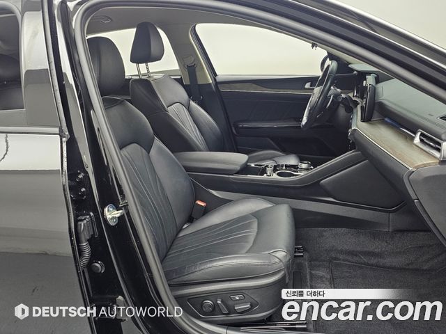 Kia K5 (III) 2.0 Signature 2023 — фото 10