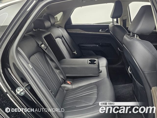 Kia K5 (III) 2.0 Signature 2023 — фото 16