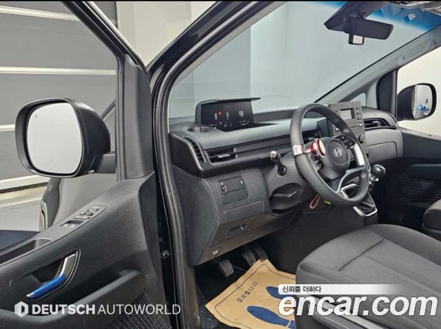 Hyundai Staria Cargo 5-Seater Smart 2025 — фото 15