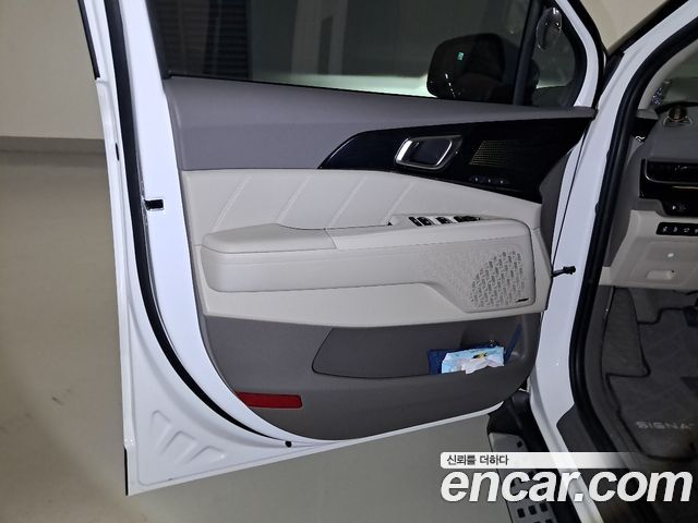 Kia Carnival (IV) HEV 7-Seater Hi Limousine Signature 2026 — фото 7