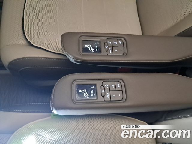 Kia Carnival (IV) HEV 7-Seater Hi Limousine Signature 2026 — фото 11
