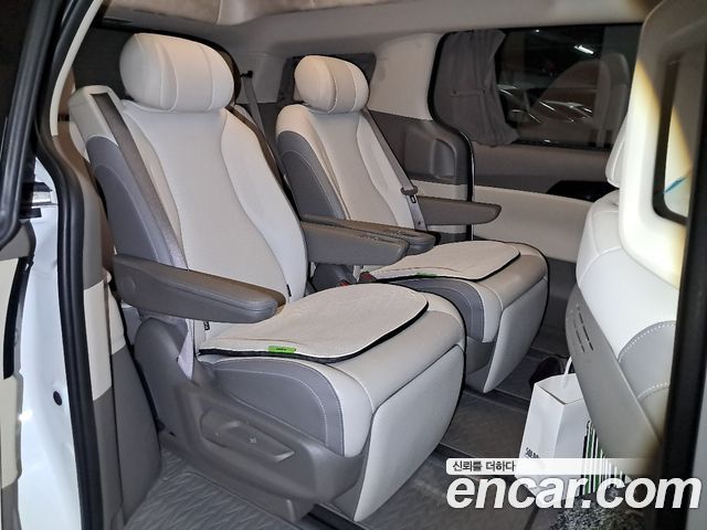Kia Carnival (IV) HEV 7-Seater Hi Limousine Signature 2026 — фото 13