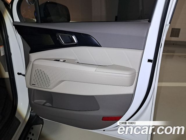 Kia Carnival (IV) HEV 7-Seater Hi Limousine Signature 2026 — фото 19