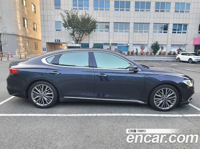 Hyundai Grandeur (IG) 2.2 Diesel Premium Special 2018 — фото 22