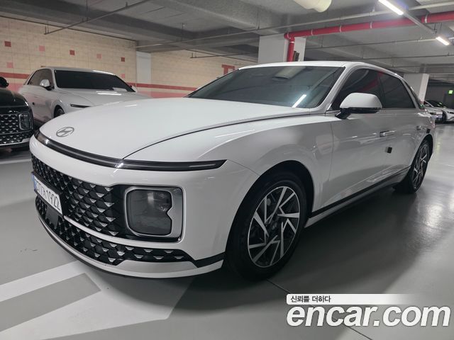 Hyundai Grandeur Hybrid (GN7) Premium