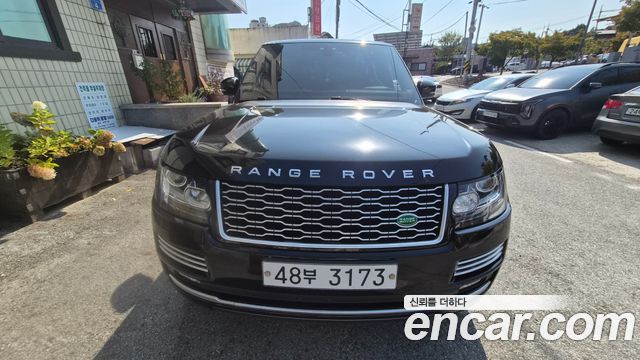 Land Rover Range Rover (IV) 4.4 SDV8 AB LWB DIESEL 2017 — фото 5