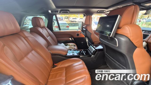 Land Rover Range Rover (IV) 4.4 SDV8 AB LWB DIESEL 2017 — фото 6