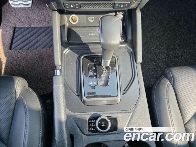 KG Mobility (SsangYong) Rexton Sports Khan Diesel 2.2 4WD Prestige 2021 — фото 9