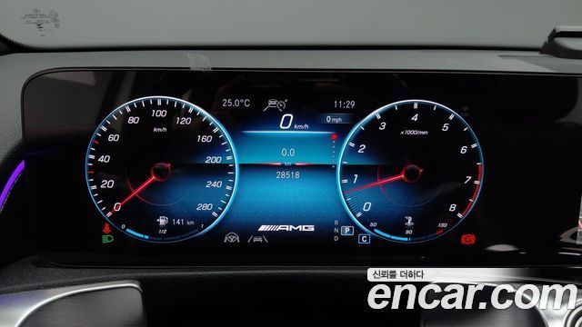 Mercedes-Benz GLB-Class (X247) AMG GLB35 4MATIC 2023 — фото 16