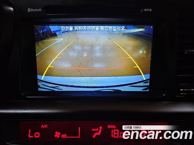 Kia K5 LPI Prestige 2013 — фото 20