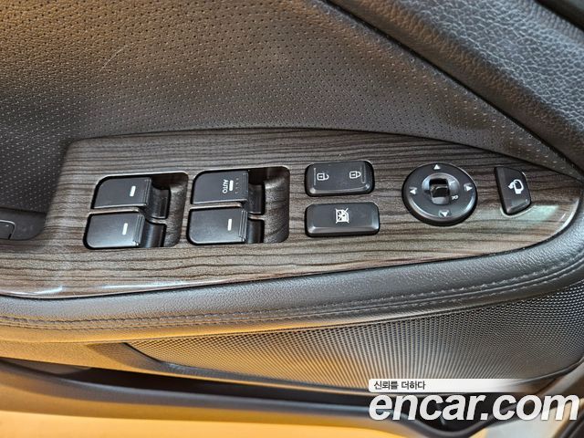Kia K5 LPI Prestige 2013 — фото 22