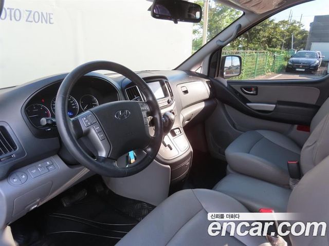 Hyundai Grand Starex Van 5-Seater Modern 2019 — фото 8
