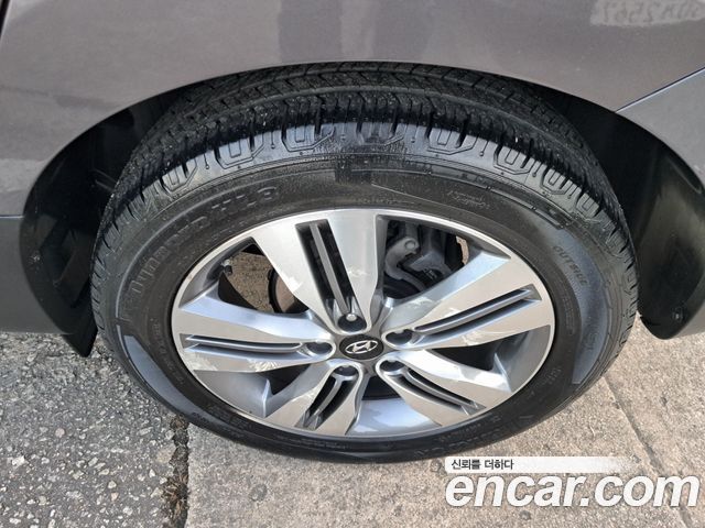 Hyundai Tucson ix Diesel(e-VGT) 2WD Smart special 2015 — фото 5