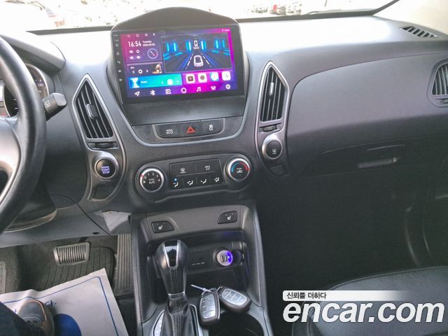 Hyundai Tucson ix Diesel(e-VGT) 2WD Smart special 2015 — фото 15