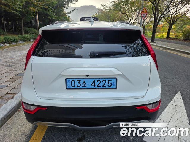 Kia Niro EV Air 2023 — фото 6