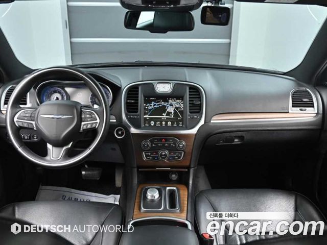 Chrysler 300C 3.6 AWD 2016 — фото 7