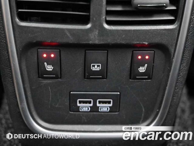 Chrysler 300C 3.6 AWD 2016 — фото 20