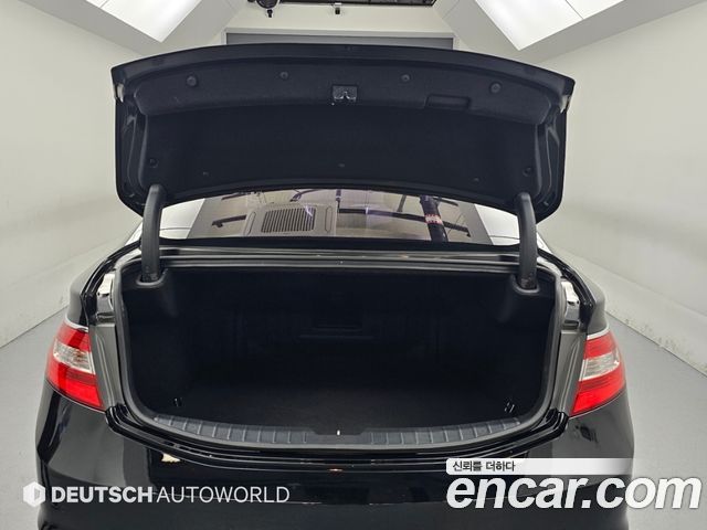 Hyundai Grandeur (HG) HG240 Modern 2015 — фото 23