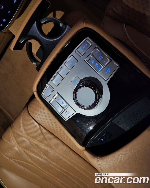 Genesis G80 (RG3) Gasoline 2.5 Turbo AWD 2025 — фото 9