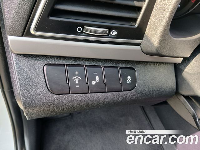 Hyundai Avante (AD) 1.6 GDI Value Plus 2018 — фото 6