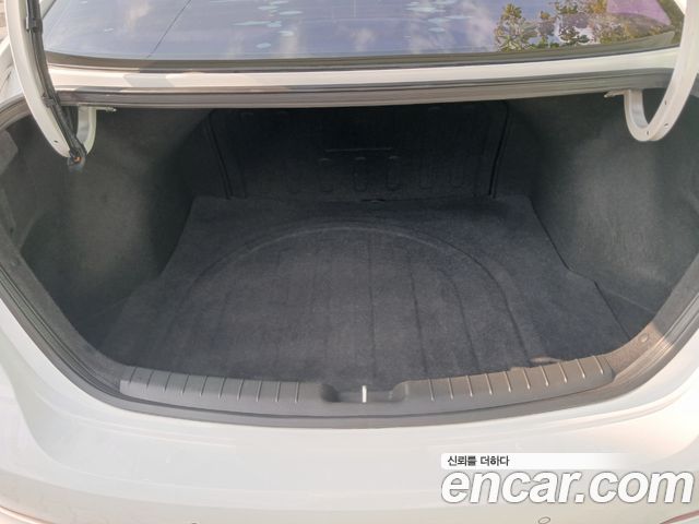 Hyundai Avante (AD) 1.6 GDI Value Plus 2018 — фото 19