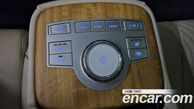 Genesis G80 (RG3) Gasoline 2.5 Turbo 2WD 2023 — фото 24