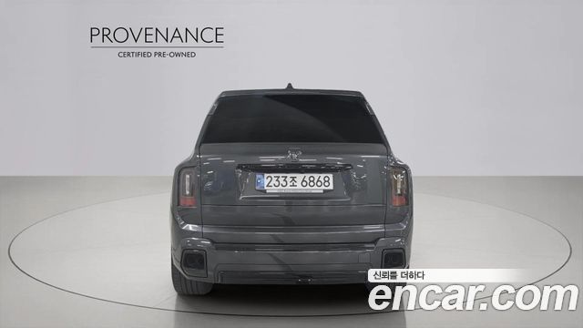Rolls-Royce Cullinan 6.7 V12 Black Badge 2025 — фото 7