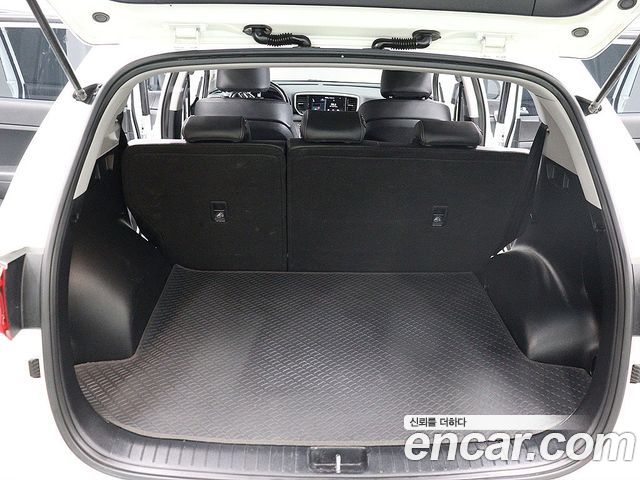 Kia Sportage The Bold Diesel 2.0 2WD Prestige 2020 — фото 24
