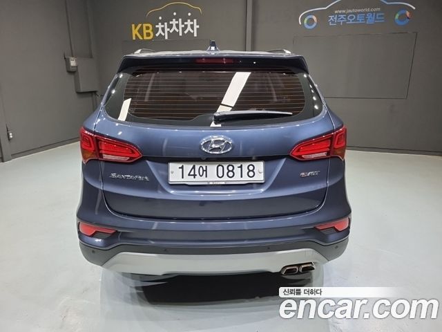 Hyundai Santa Fe The Prime Diesel 2.0 2WD Premium 2016 — фото 4