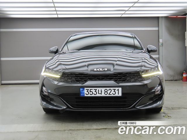 Kia K5 (III) 2.0 Prestige 2023 — фото 2