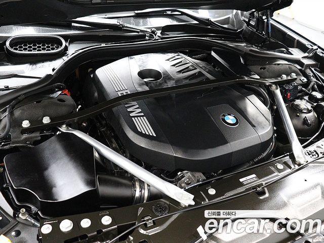 BMW 7 Series (G70) 740i xDrive M Sport Limited 2024 — фото 23