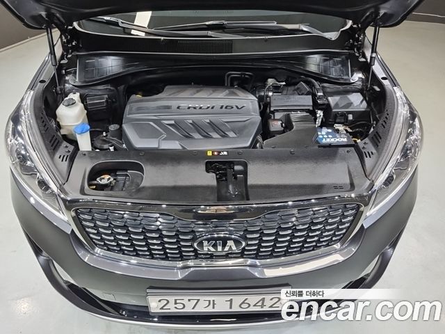 Kia Sorento Diesel 2.0 2WD Prestige 2019 — фото 7
