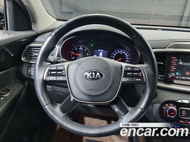 Kia Sorento Diesel 2.0 2WD Prestige 2019 — фото 10