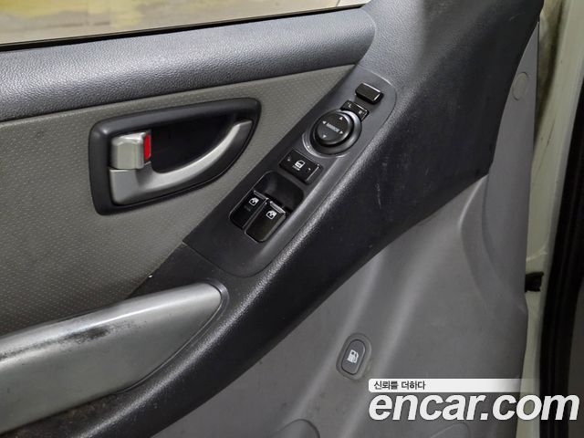 Hyundai Grand Starex 3-Seater VAN CVX Luxury 2015 — фото 20