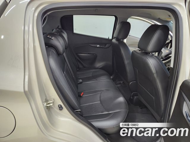 Chevrolet Next Spark LT Plus 2017 — фото 20