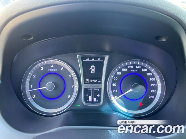 Hyundai Grandeur (HG) HG240 Modern 2015 — фото 7