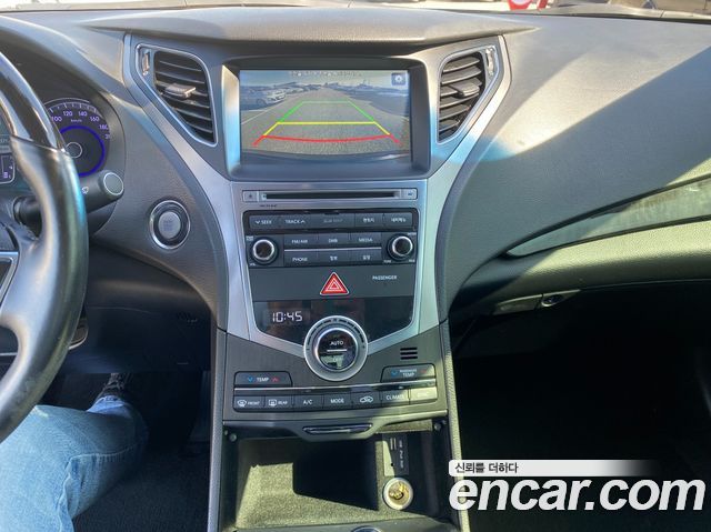 Hyundai Grandeur (HG) HG240 Modern 2015 — фото 10