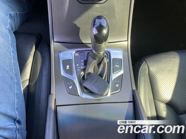 Hyundai Grandeur (HG) HG240 Modern 2015 — фото 15