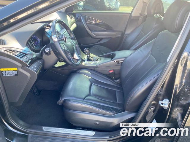 Hyundai Grandeur (HG) HG240 Modern 2015 — фото 17
